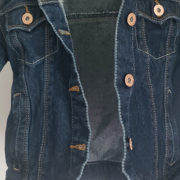 SALE 🧥🤍 Kids M Levi's Jean Jacket - Picture 9 of 9